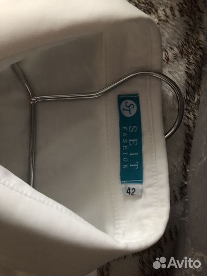 Блузка женская белая 42