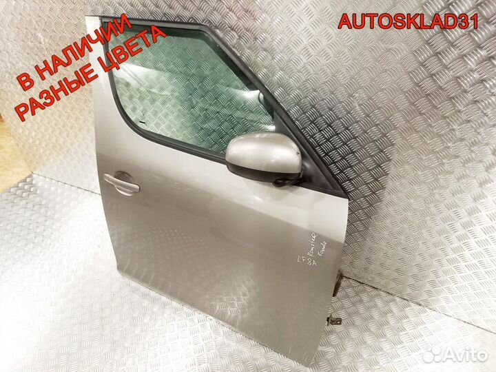 Дверь передняя правая Skoda Roomster 5J7831056