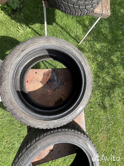 Tigar Winter 235/45 R18 98V