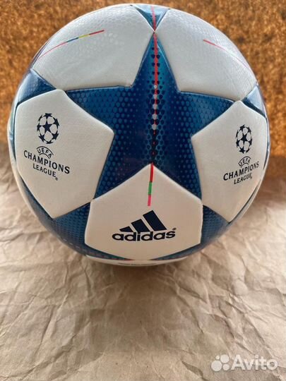 Футбольный мяч Adidas лига чемпионов