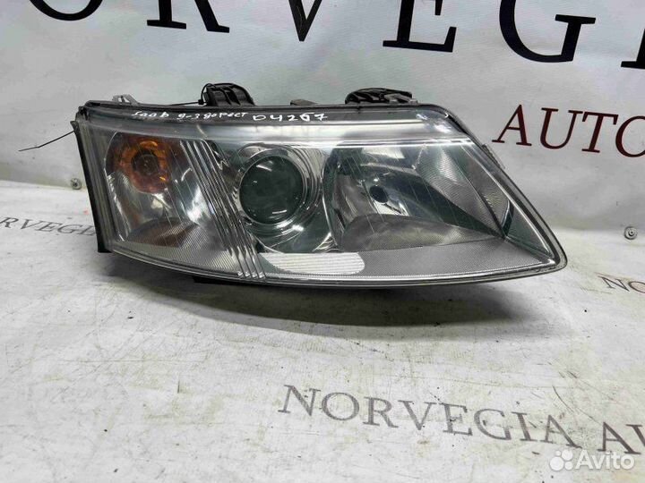 Фара правая Saab 9-3