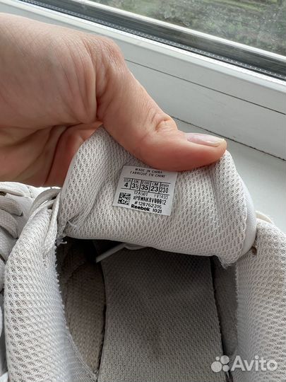 Кроссовки reebok детские женские унисекс 36