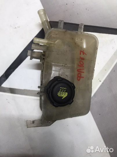 Рено Флюенс расширительный бачок