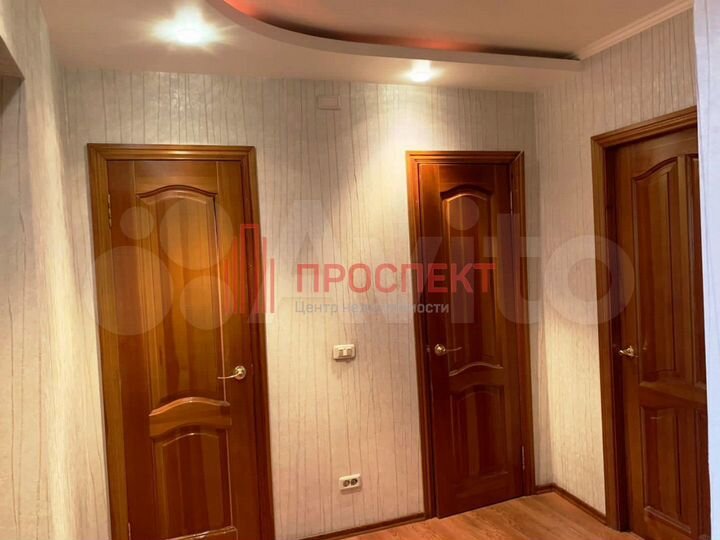 4-к. квартира, 85 м², 8/9 эт.