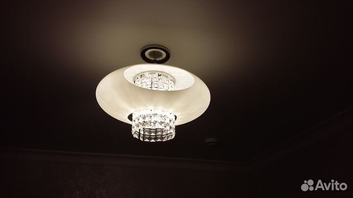 Люстра новая стекло