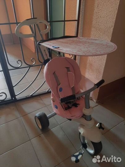 Трёхколёсный велосипед с ручкой