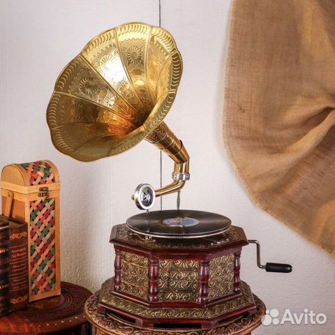 Грамофон Королевский 67 см импорт