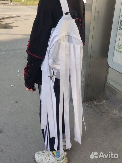 Backpack / Enemy in reflection