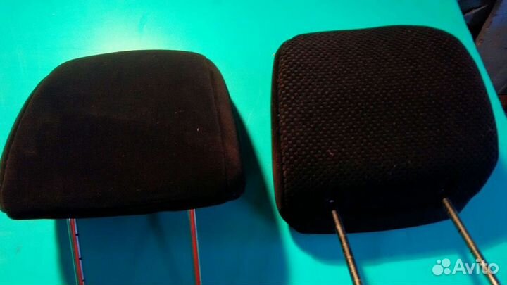 Подголовники 2 штуки на Hyundai Tucson 1 поколения