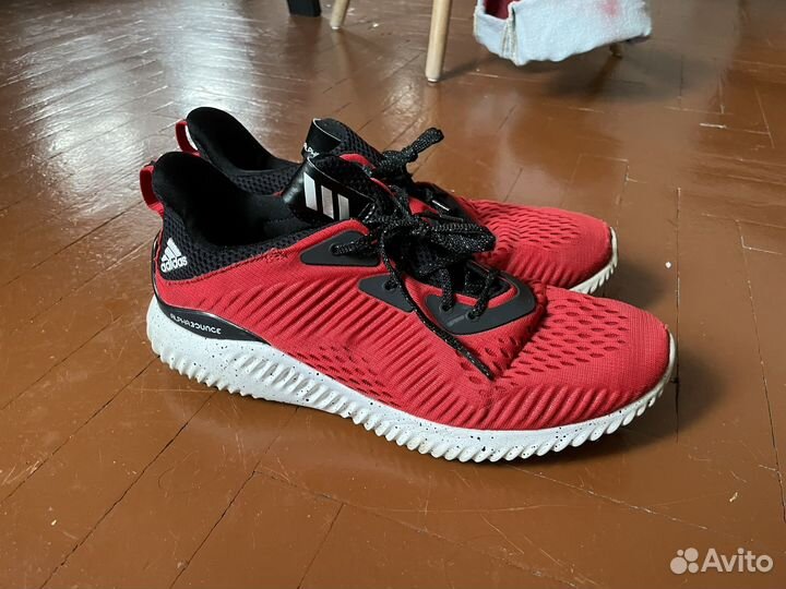 Кроссовки adidas alphabounce