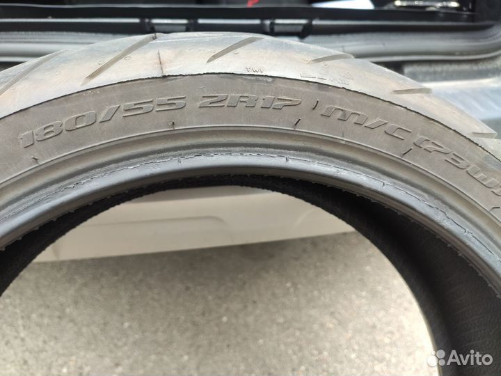 Продаю мото шину metzeler