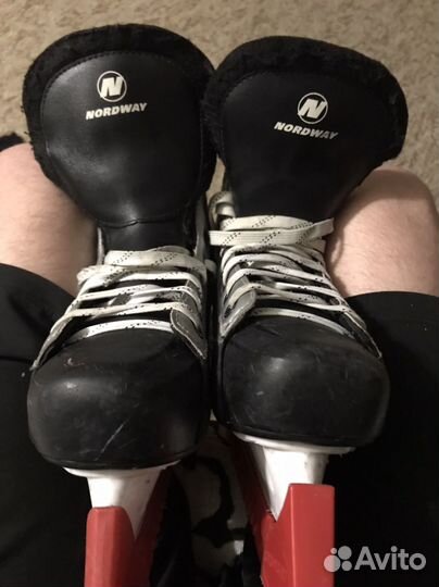 Коньки хоккейные 38 размер