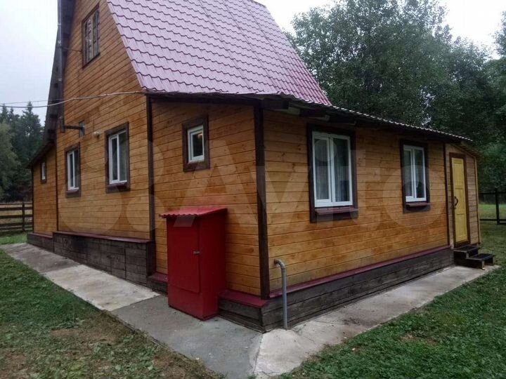 Дом 105 м² на участке 4,5 га