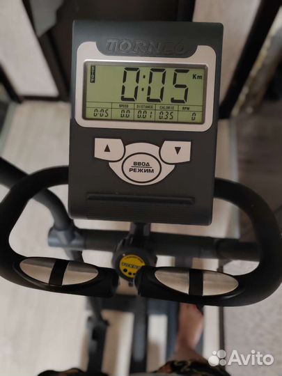 Эллиптический тренажер