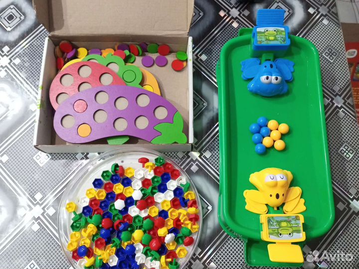 Развивающие игрушки