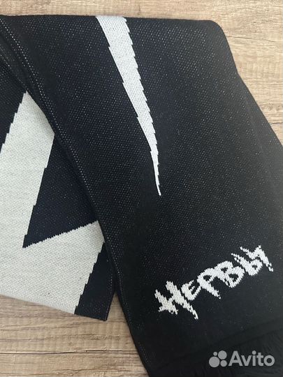 Мерч группы Нервы шарф