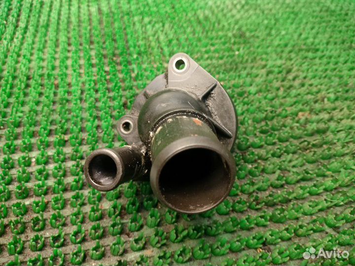 Корпус термостата Ford Mondeo 3 cjba 2001