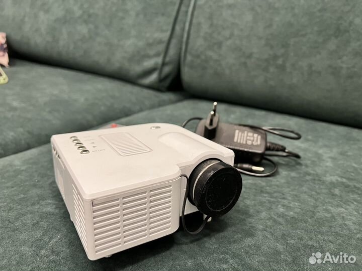 Мини проектор