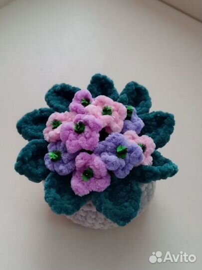 Вязаные изделия ручной работы