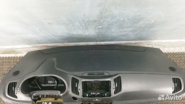 Панель передняя салона (торпедо) Kia Sportage 3