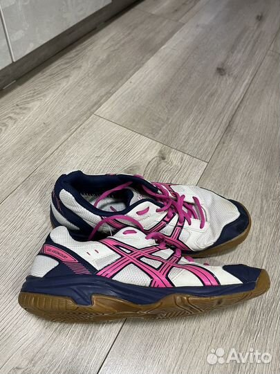Asics Gel (us 7,5)