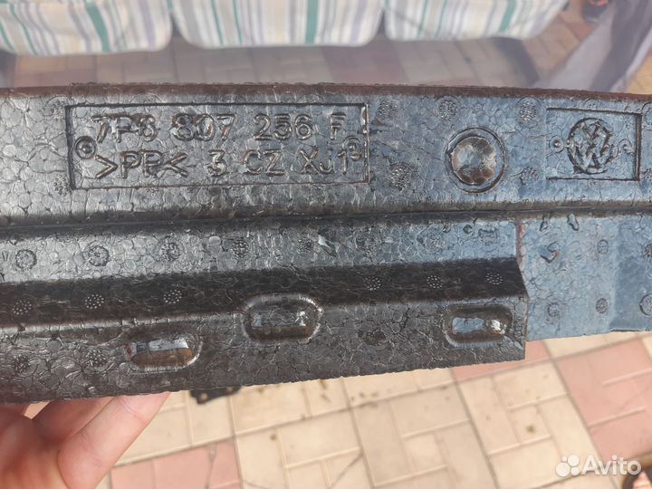 Задний отбойник Volkswagen touareg 2014 - 2018