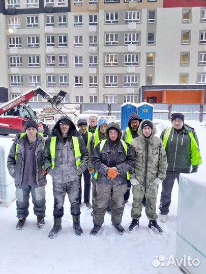 Рабочие на стройку