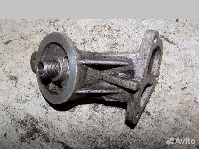 Кронштейн масляного фильтра Focus I 1998-2004