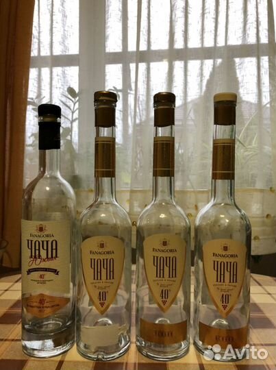 Бутылки для коллекции