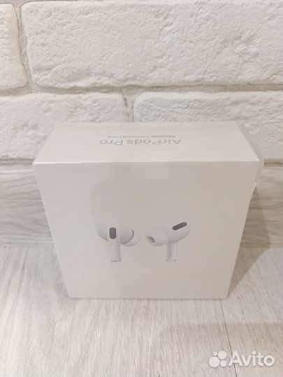 Наушники Apple AirPods Pro новые