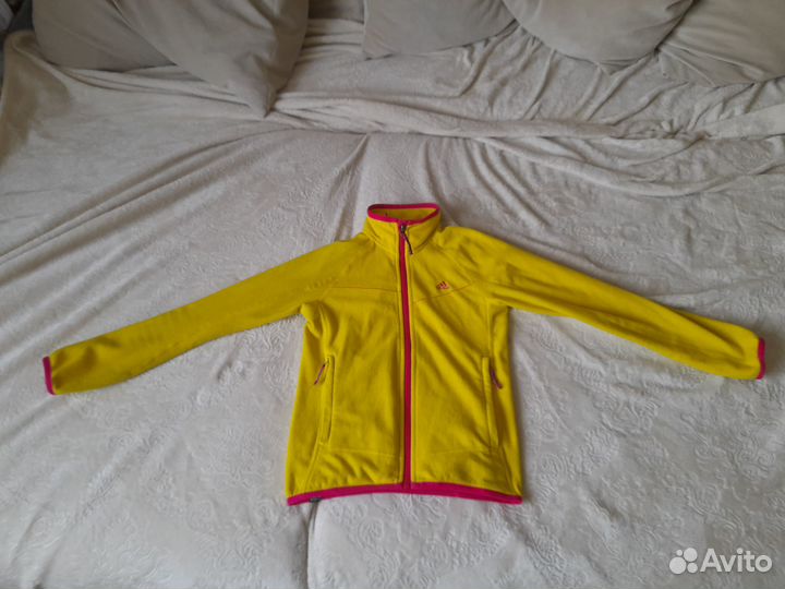 Ветровка Adidas флис девочка 140 р