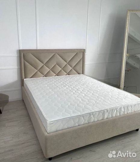 Матрас 180х200 новый