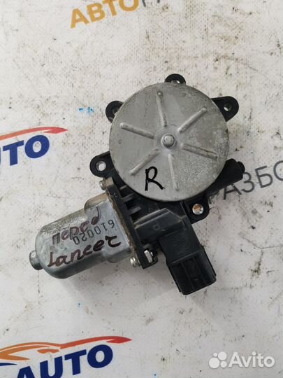 Мотор стеклоподъемника передний правый Лансер 9