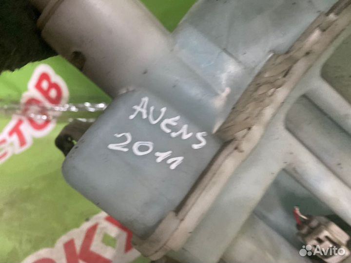 Бачок омывателя лобового стекла Toyota Avensis 3