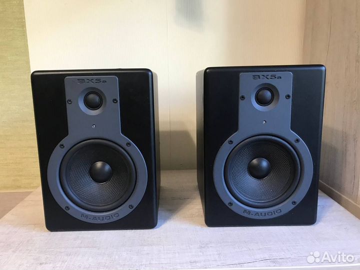 M-Audio bx5a