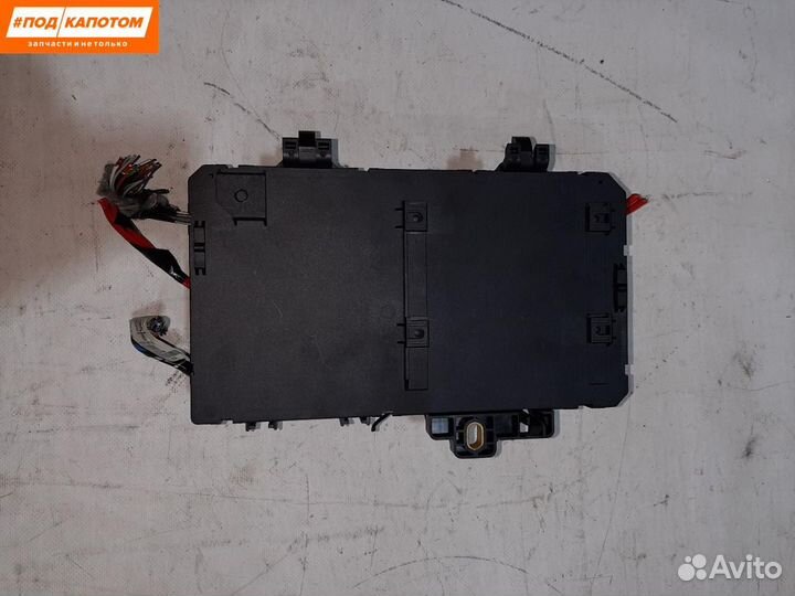 Блок предохранителей Opel Astra H/Family рест