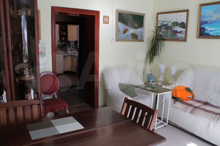 Дом 197 м² на участке 15 сот.