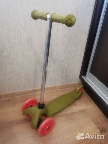 Самокат детский новый