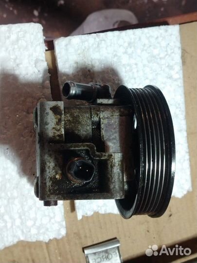 Насос гидроусилителя Ford Focus 1 хэтчбек 5 дв 1.6