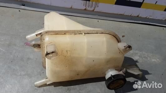 Бачок расширительный toyota prius XW30 (6SE01NP01)