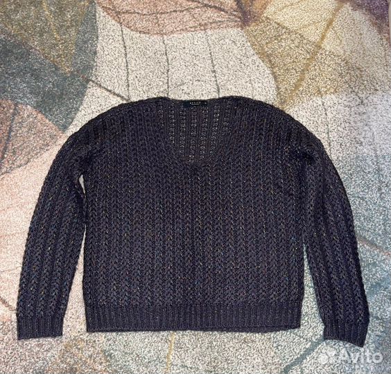 Свитер женский