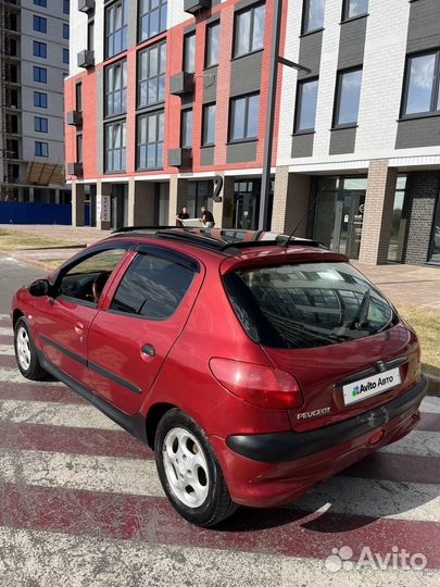 Peugeot 206 1.6 МТ, 2001, 220 000 км