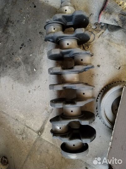 Коленвал приора 1.6 под ремонт