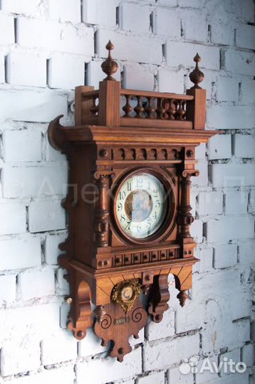 Gustav Becker. Старинные настенные часы, 1898 г