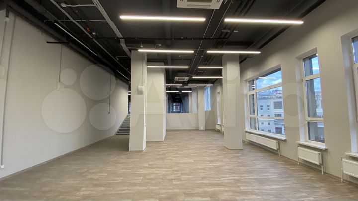 Аренда офиса 590 кв.метров в бц «Тесла», 3 этаж