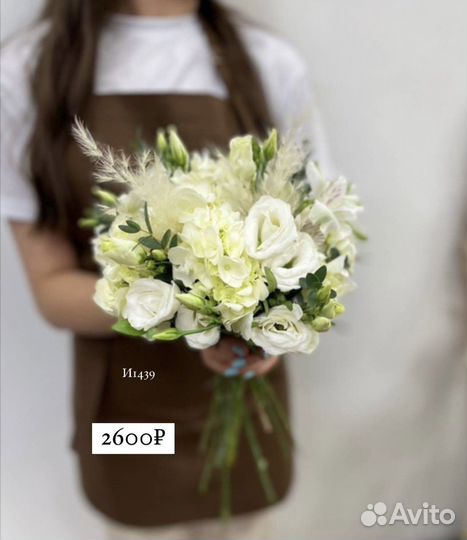 Букет невесты, букет на свадьбу, бутоньерка Казань