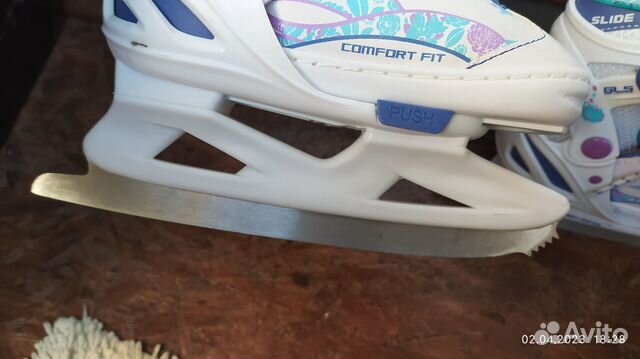 Коньки хоккейные детские