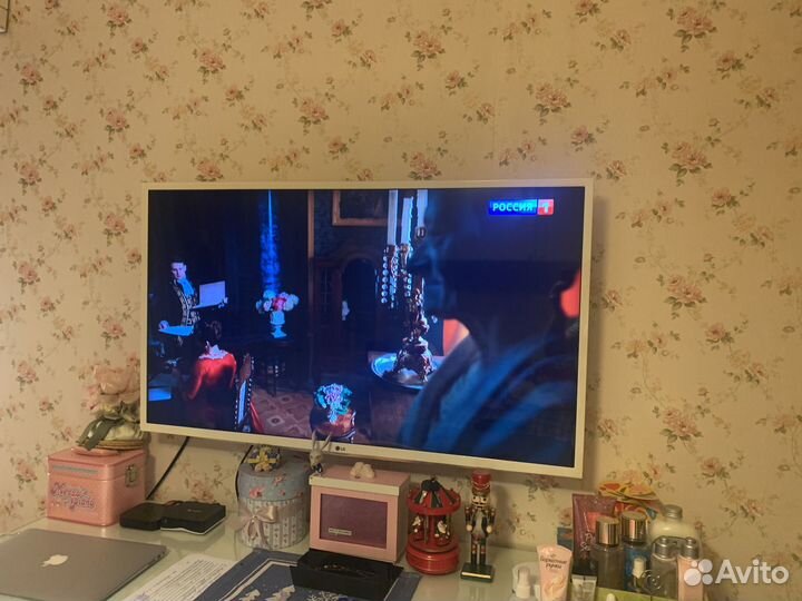Телевизор