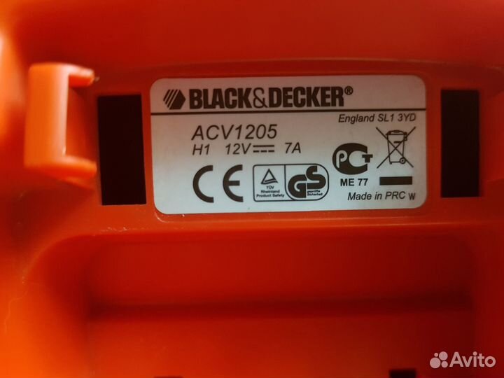 Автомобильный пылесос Black Decker
