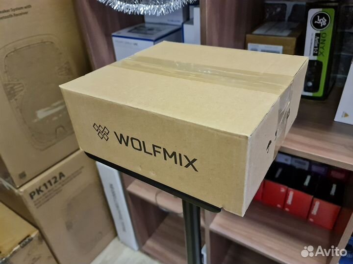 Автономный DMX-контроллер WolfMix W1